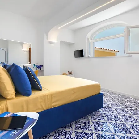 Casa Lou