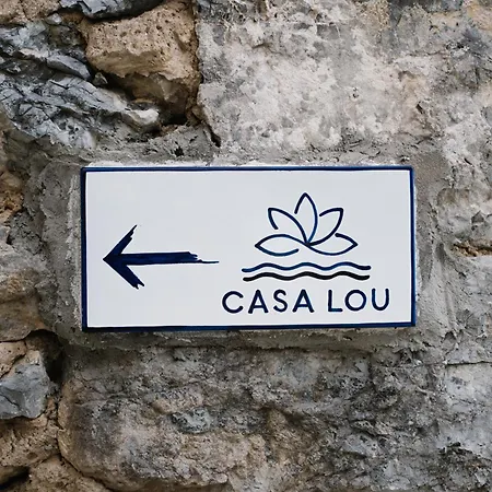 Casa Lou 펜션